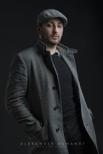 Mann-Fashion-Fotostudio männliches Modell für Fashion Foto