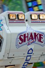 schutzenfest-hannover-fahrgeschafte-shake Fahrgeschägte auf dem Schützenfest in Hannover