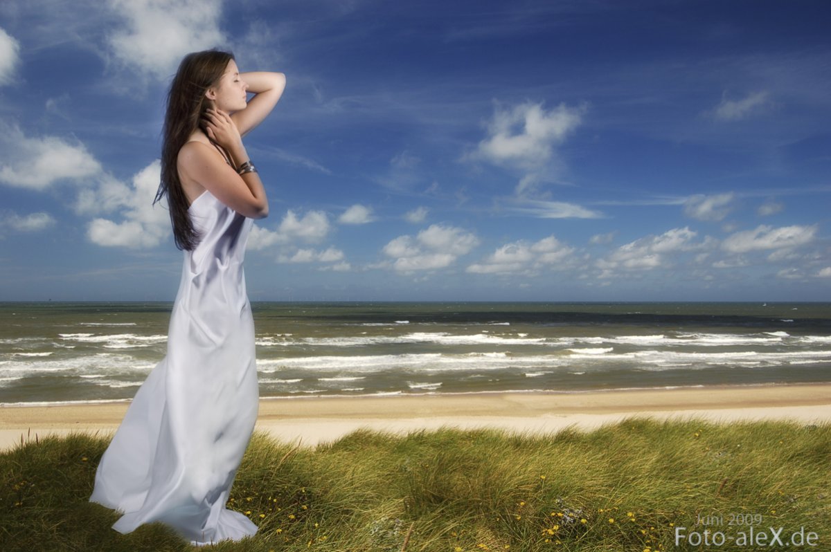 Strand-Wind-Deich-Model-Kleid